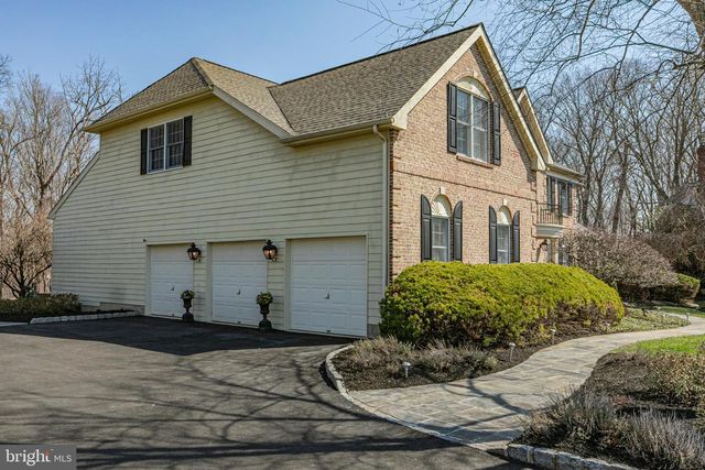 50 STONE CLIFF RD, Princeton, NJ 08540