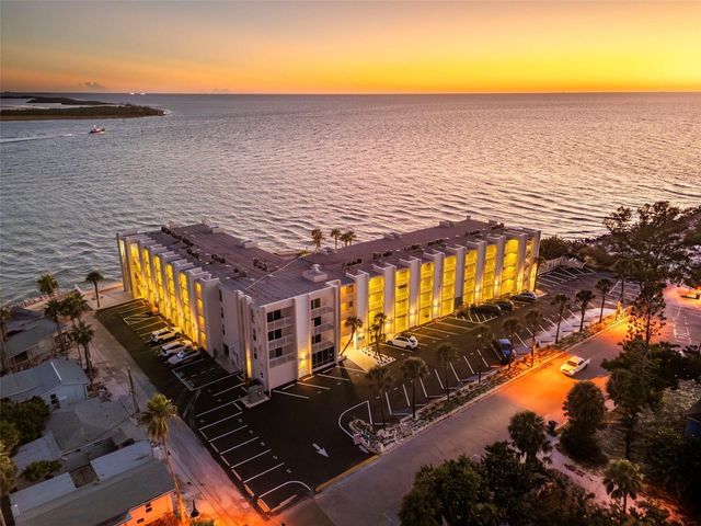 200 1ST AVENUE 107, St Pete Beach, FL 33706