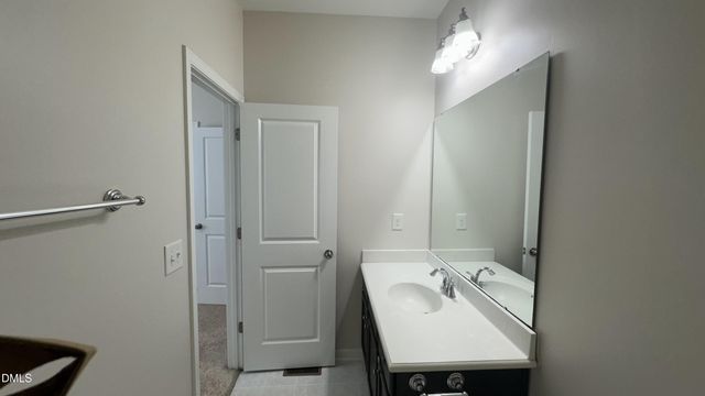 503 Panorama View Loop, Cary, NC 27519