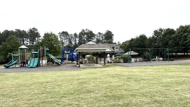 503 Panorama View Loop, Cary, NC 27519