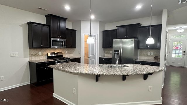 503 Panorama View Loop, Cary, NC 27519