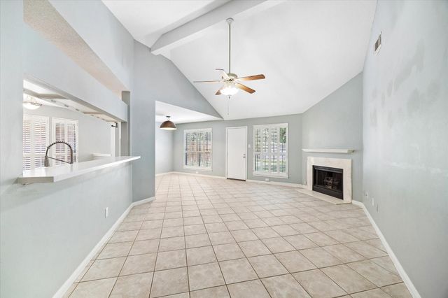 2227 Friarwood Trail, Kingwood, TX 77339