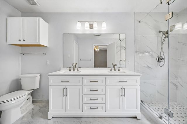 2227 Friarwood Trail, Kingwood, TX 77339