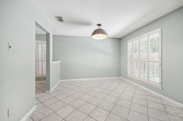 2227 Friarwood Trail, Kingwood, TX 77339