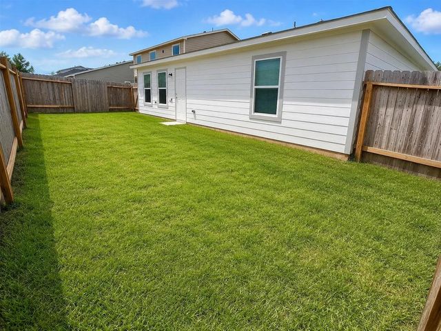 15674 Briar Forest Drive, Conroe, TX 77306
