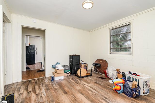 17 Bridwell Avenue, Greenville, SC 29607