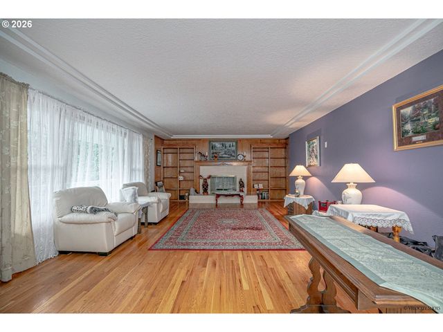 11051 Se 105TH Ave, Happy Valley, OR 97086