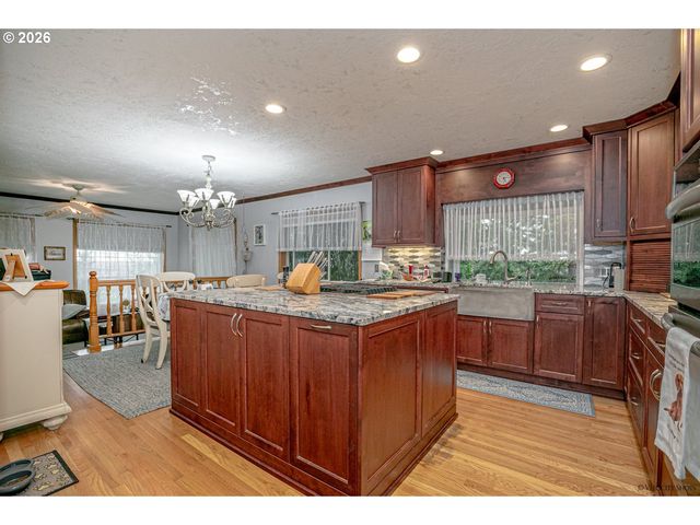 11051 Se 105TH Ave, Happy Valley, OR 97086