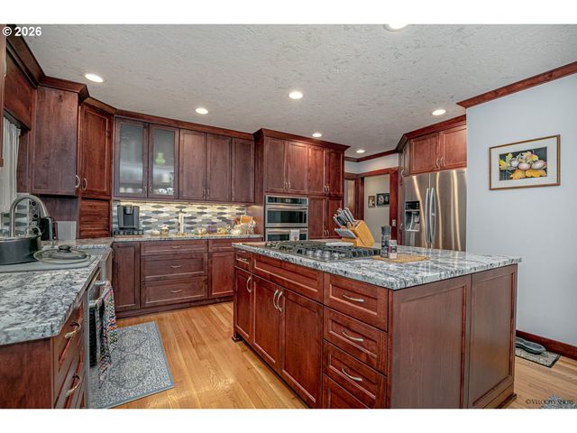 11051 Se 105TH Ave, Happy Valley, OR 97086