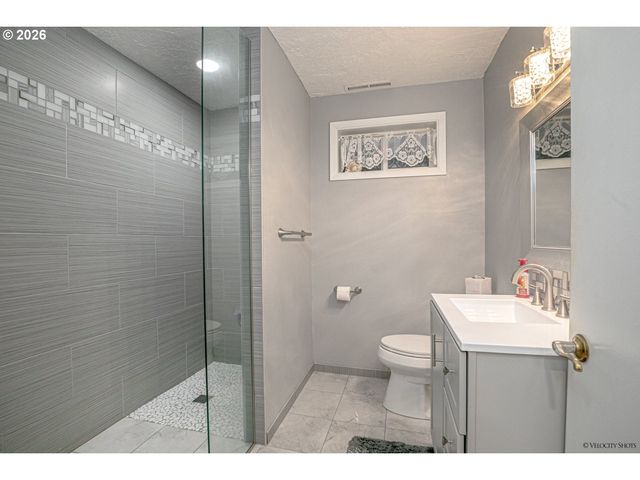 11051 Se 105TH Ave, Happy Valley, OR 97086