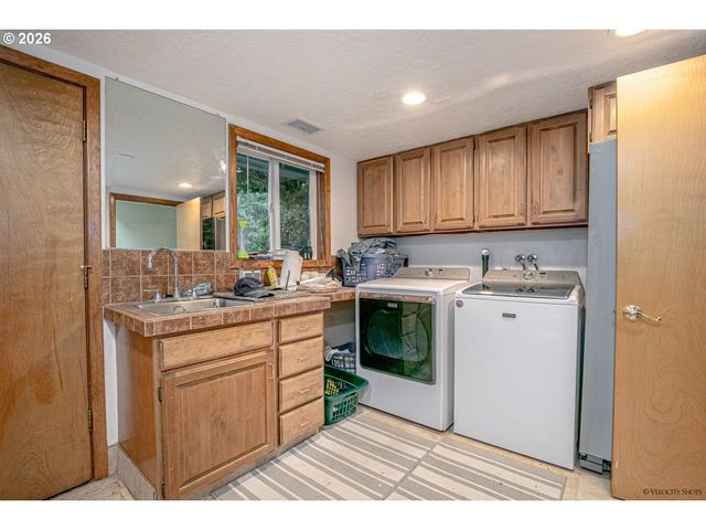 11051 Se 105TH Ave, Happy Valley, OR 97086