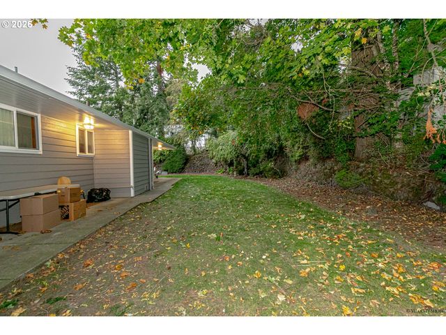11051 Se 105TH Ave, Happy Valley, OR 97086