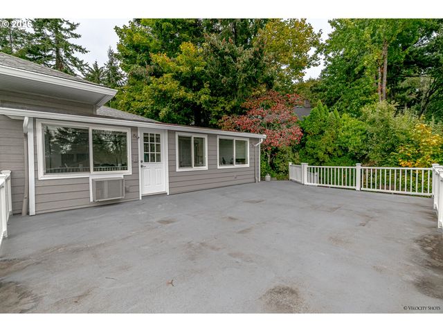 11051 Se 105TH Ave, Happy Valley, OR 97086