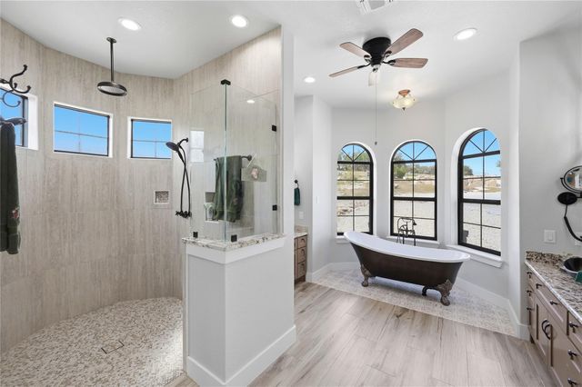 2160 Senora RDG, Canyon Lake, TX 78133