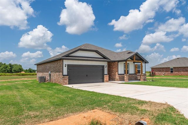 1020 Prairie Drive, Tuttle, OK 73089