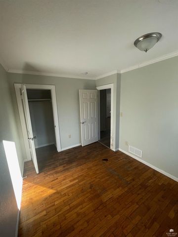 709-711 W 1st Street, Junction City, KS 66441