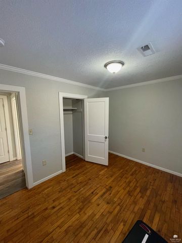 709-711 W 1st Street, Junction City, KS 66441