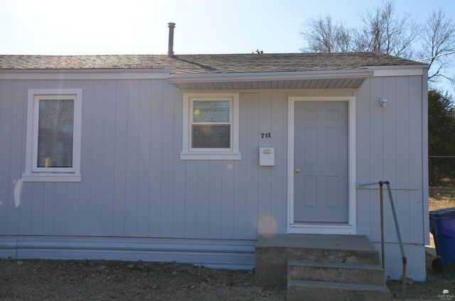 709-711 W 1st Street, Junction City, KS 66441
