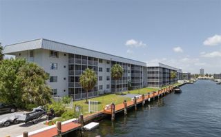 3849 NE 169th St 204, North Miami Beach, FL 33160