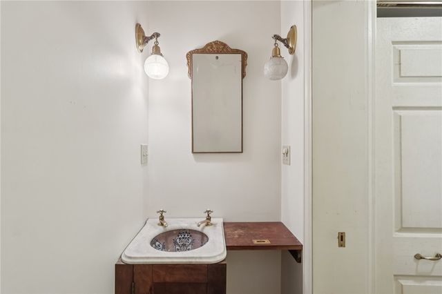 922 Beech Avenue, Allegheny West, PA 15233