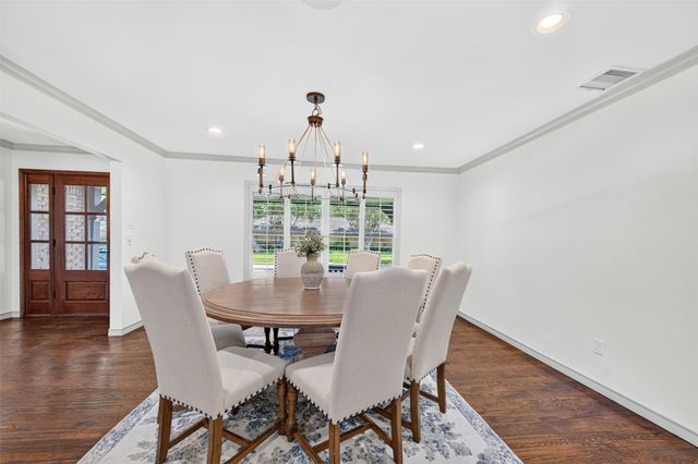13834 Tanglewood Drive, Farmers Branch, TX 75234