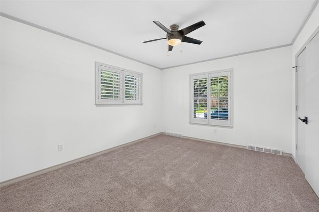 13834 Tanglewood Drive, Farmers Branch, TX 75234