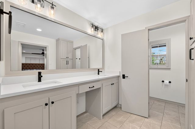 13834 Tanglewood Drive, Farmers Branch, TX 75234