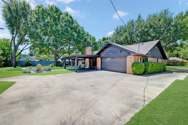 13834 Tanglewood Drive, Farmers Branch, TX 75234