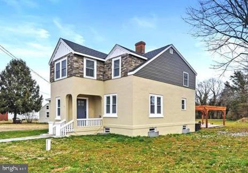 Image 2 of property listing at 14161 UNION STREET EXT, Milton, DE 19968