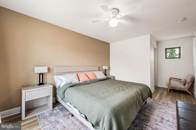 213 ROXBOROUGH AVE, Philadelphia, PA 19128