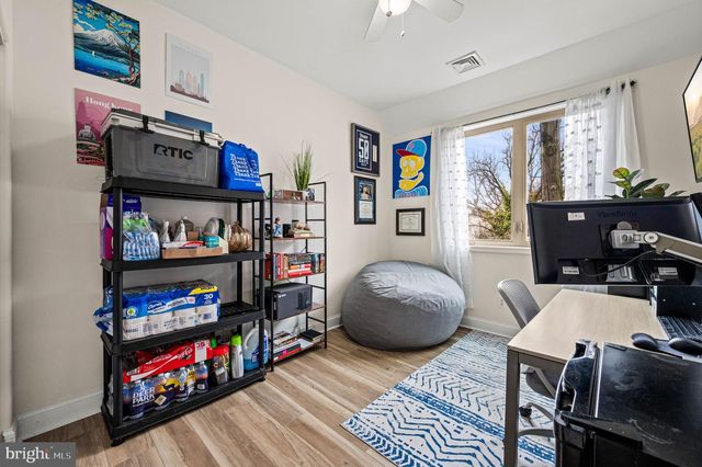 213 ROXBOROUGH AVE, Philadelphia, PA 19128