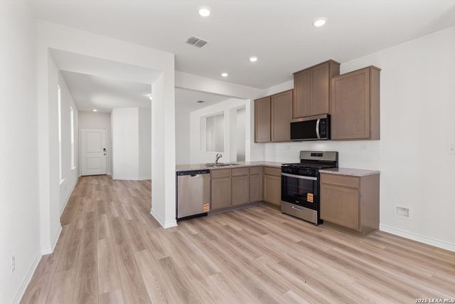 10042 JAGGER AVENUE, Converse, TX 78109