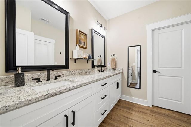 222 Autumn Brook Drive, Canton, GA 30115