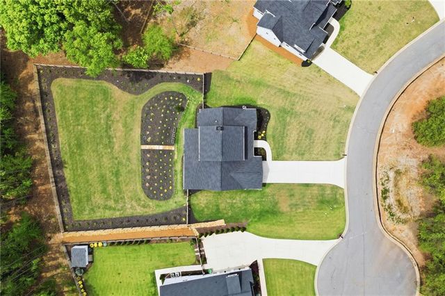 222 Autumn Brook Drive, Canton, GA 30115
