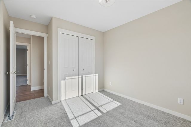 3319 Center Court, Robins, IA 52328