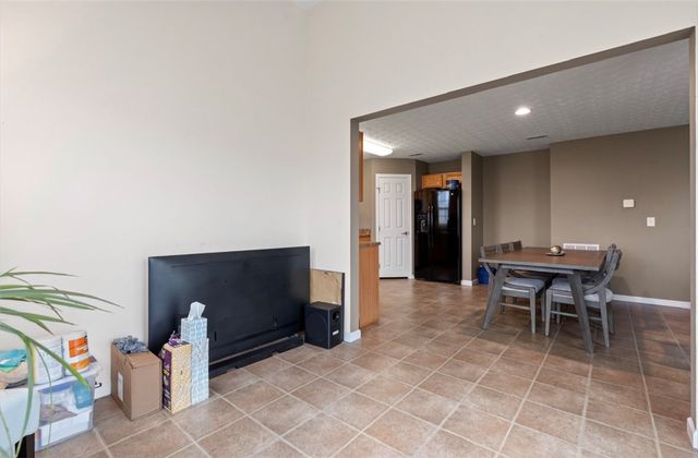 2230 Blazing Star Drive, Tipp City, OH 45371