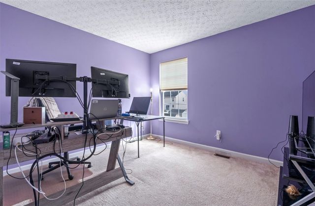 2230 Blazing Star Drive, Tipp City, OH 45371