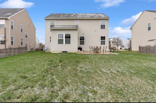 2230 Blazing Star Drive, Tipp City, OH 45371