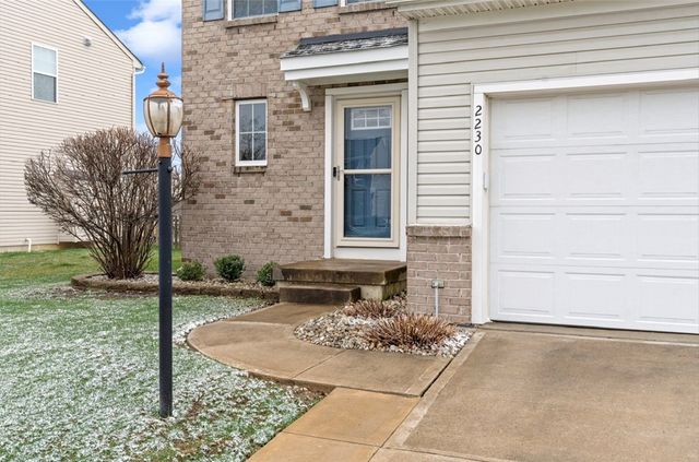 2230 Blazing Star Drive, Tipp City, OH 45371