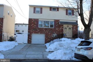 1974 KING ARTHUR RD, Philadelphia, PA 19116