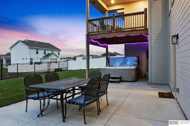 10211 S 191st Avenue, Omaha, NE 68136