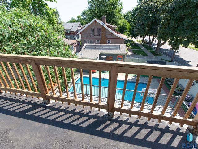 1120 S Center Ave Avenue, Sioux Falls, SD 57105