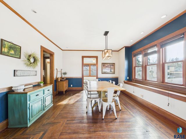 1120 S Center Ave Avenue, Sioux Falls, SD 57105