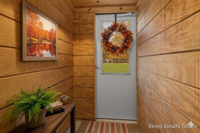 6429 Rosedale Road, Lansing, MI 48911