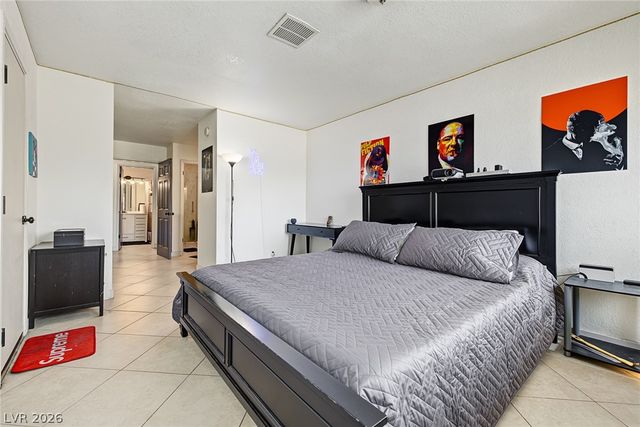 6992 Quarry Drive, Las Vegas, NV 89147