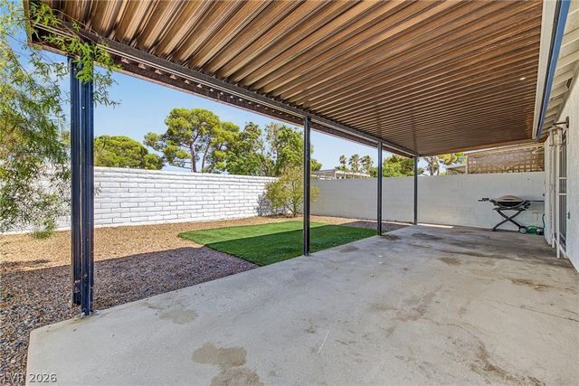 6992 Quarry Drive, Las Vegas, NV 89147