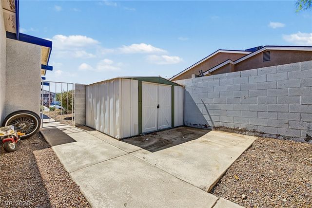 6992 Quarry Drive, Las Vegas, NV 89147