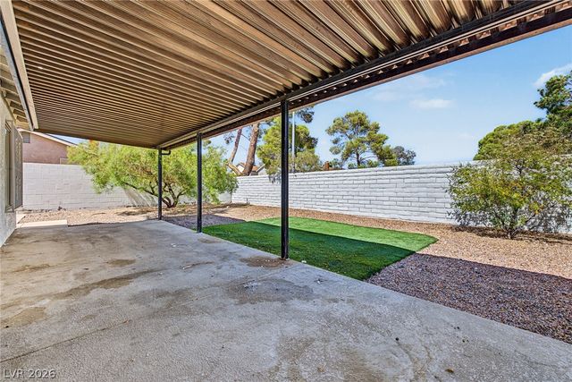 6992 Quarry Drive, Las Vegas, NV 89147