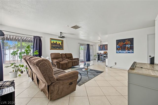 6992 Quarry Drive, Las Vegas, NV 89147