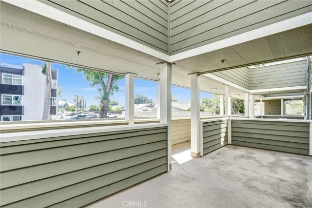 6545 Reseda Boulevard 6, Reseda, CA 91335